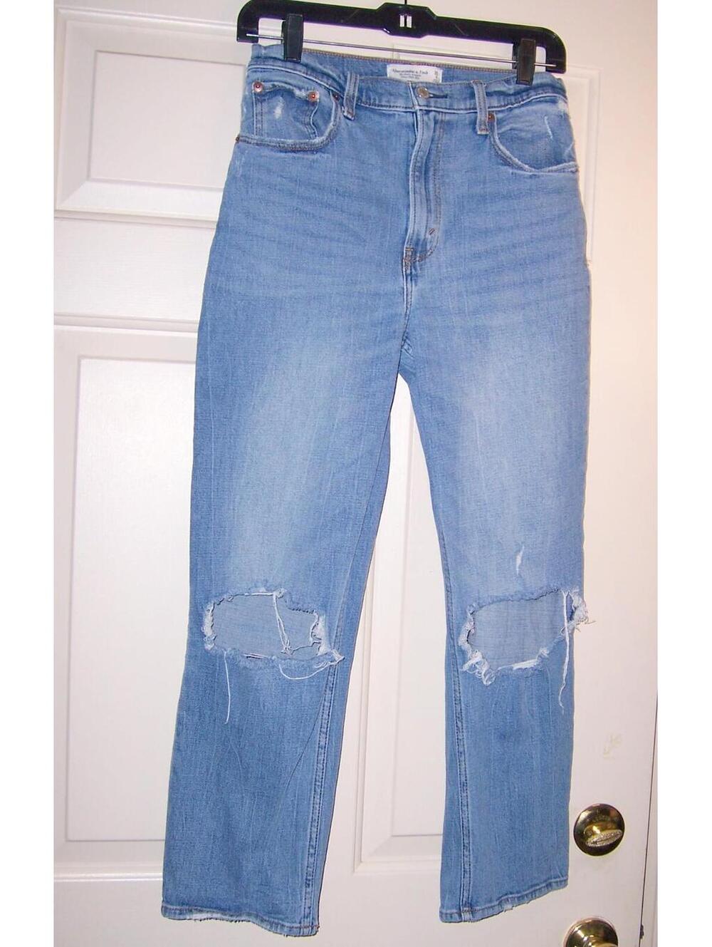 Abercrombie&Fitch The Ankle Straight Ultra High Rise Jeans 6
